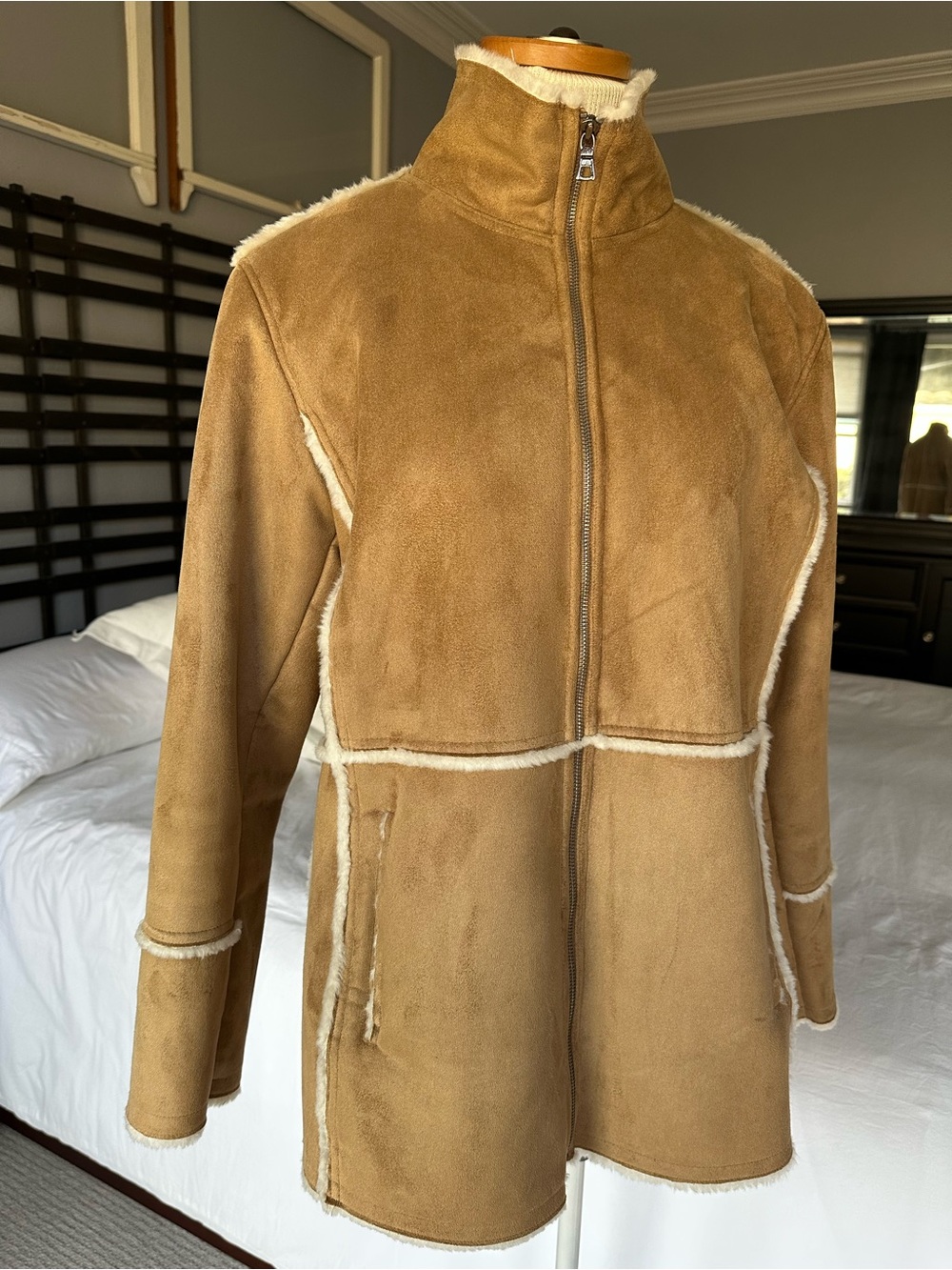 Route 66 Tan Teddy Shearling Zip Jacket, size large - Picture 3 of 13